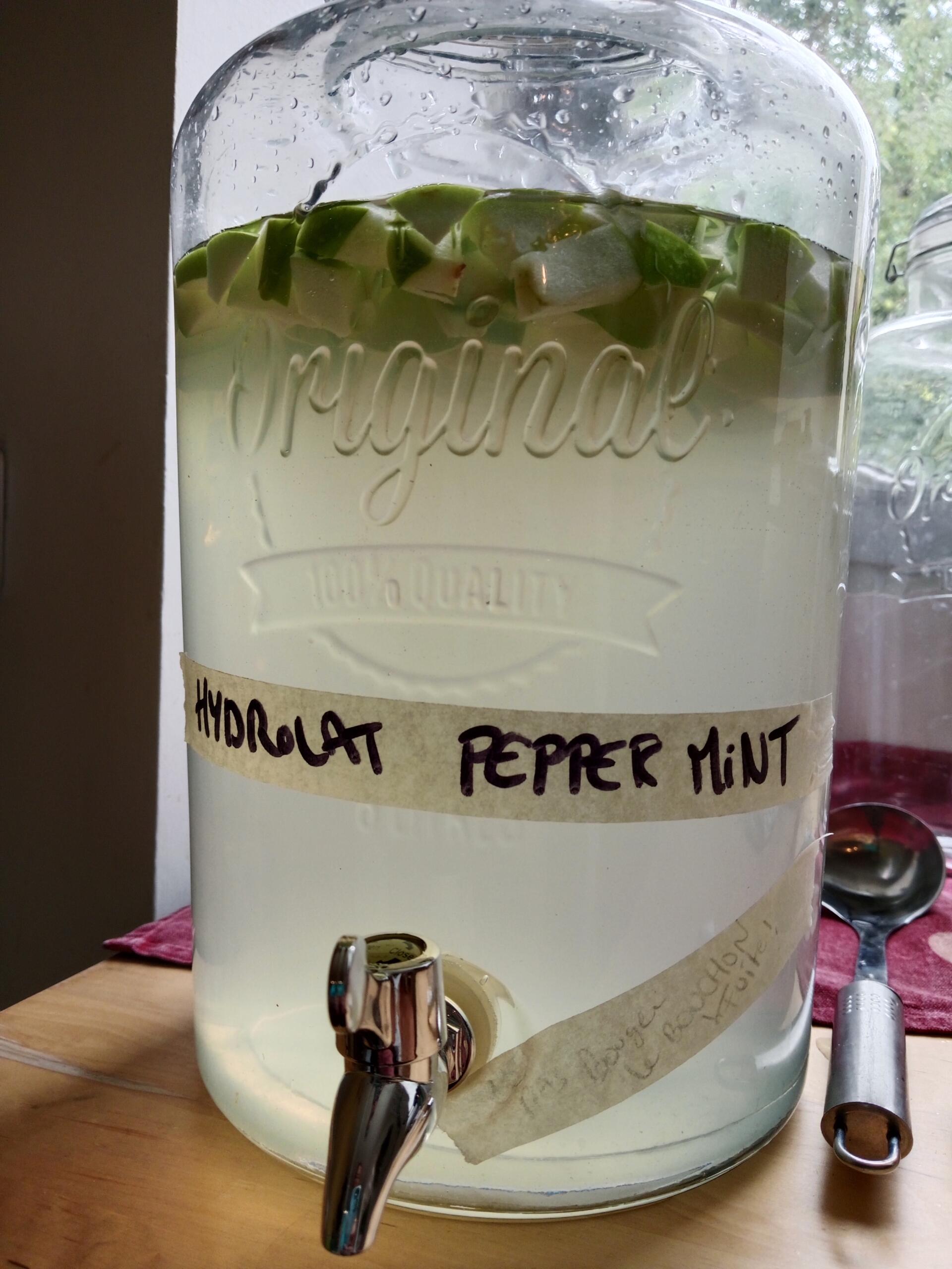 Cocktail d'hydrolat_Le champ des pensées